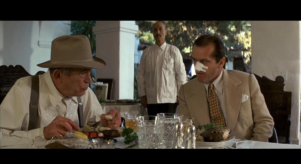 唐人街.Chinatown.1974.Bluray.1080p.x264.AAC-TYZH.国英双语_20161224072351.JPG
