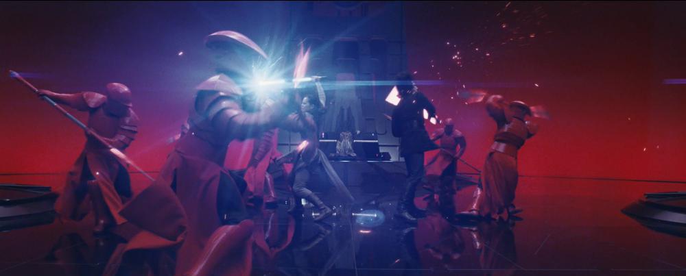 星球大战8：最后的绝地武.中英字幕Star.Wars.The.Last.Jedi.2017.1080p.BluRay.x264-.jpg