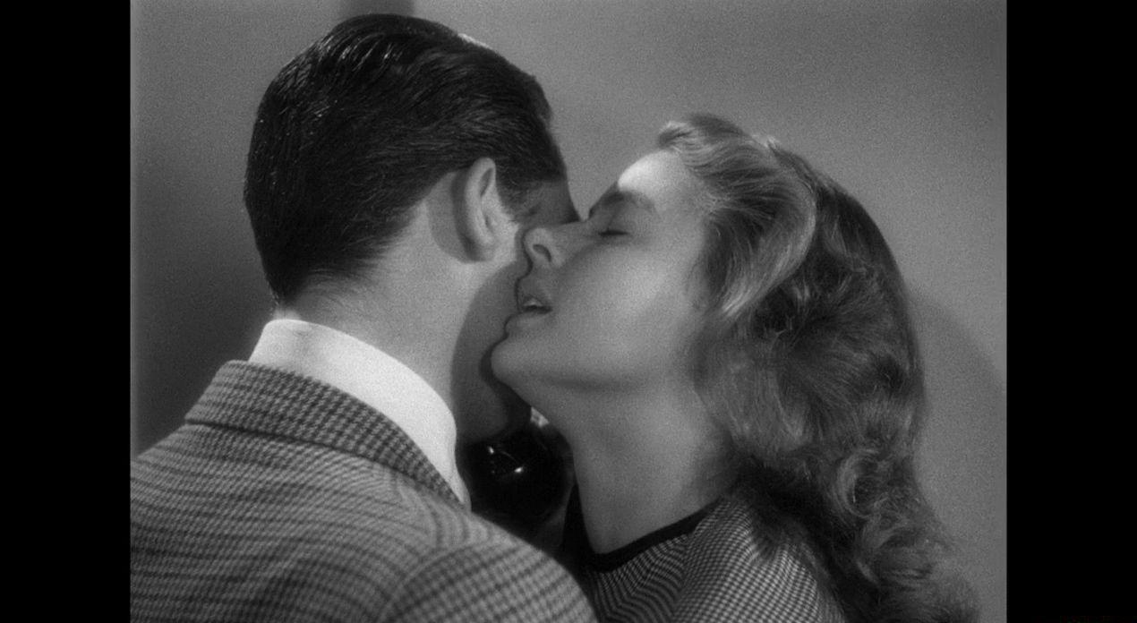 [美人计].Notorious.1946.BluRay.720p.x264.AC3.2Audios-CMCT.mkv_20180505_143106.553.jpg