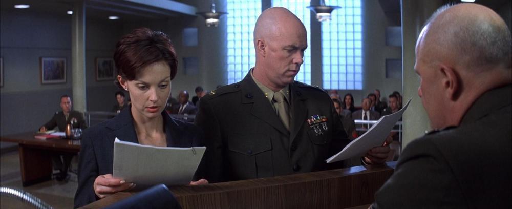 High.Crimes.2002.Blu-ray.1080p.x264.DTS.DD20.DualAudio-MySiLU_20180610194824.JPG