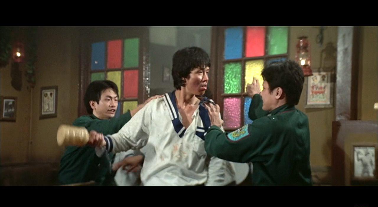 Project.A.1983.BluRay.720p.AC3.2Audio.x264-CnSCG.mkv_20190125_165348.905.jpg