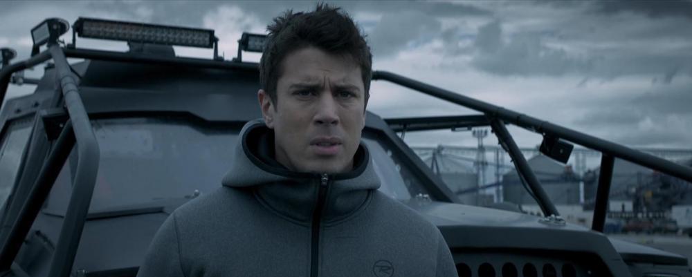 飓风抢劫.The.Hurricane.Heist.2018.BluRay.1080p.x264.AAC-TYZH.长译公映国语，英语_201902.jpg