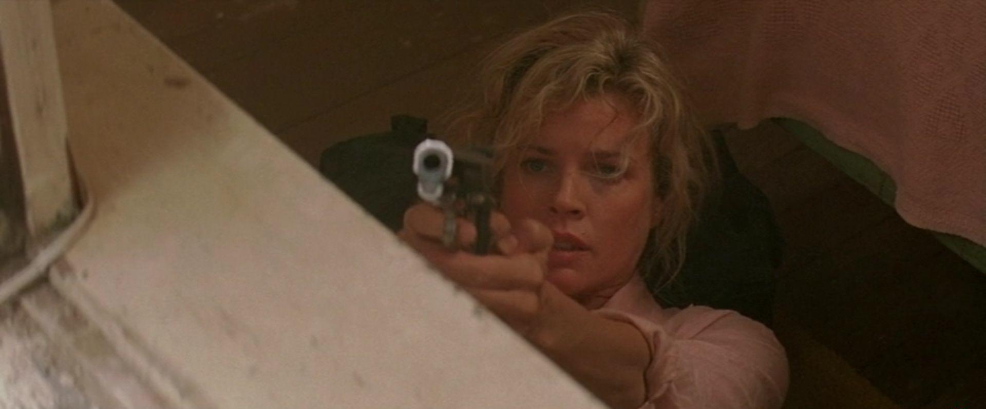 [赌命鸳鸯].The.Getaway.1994.HDDVDRip.a720.X264.DD51.mkv_20190227_095744.643.jpg