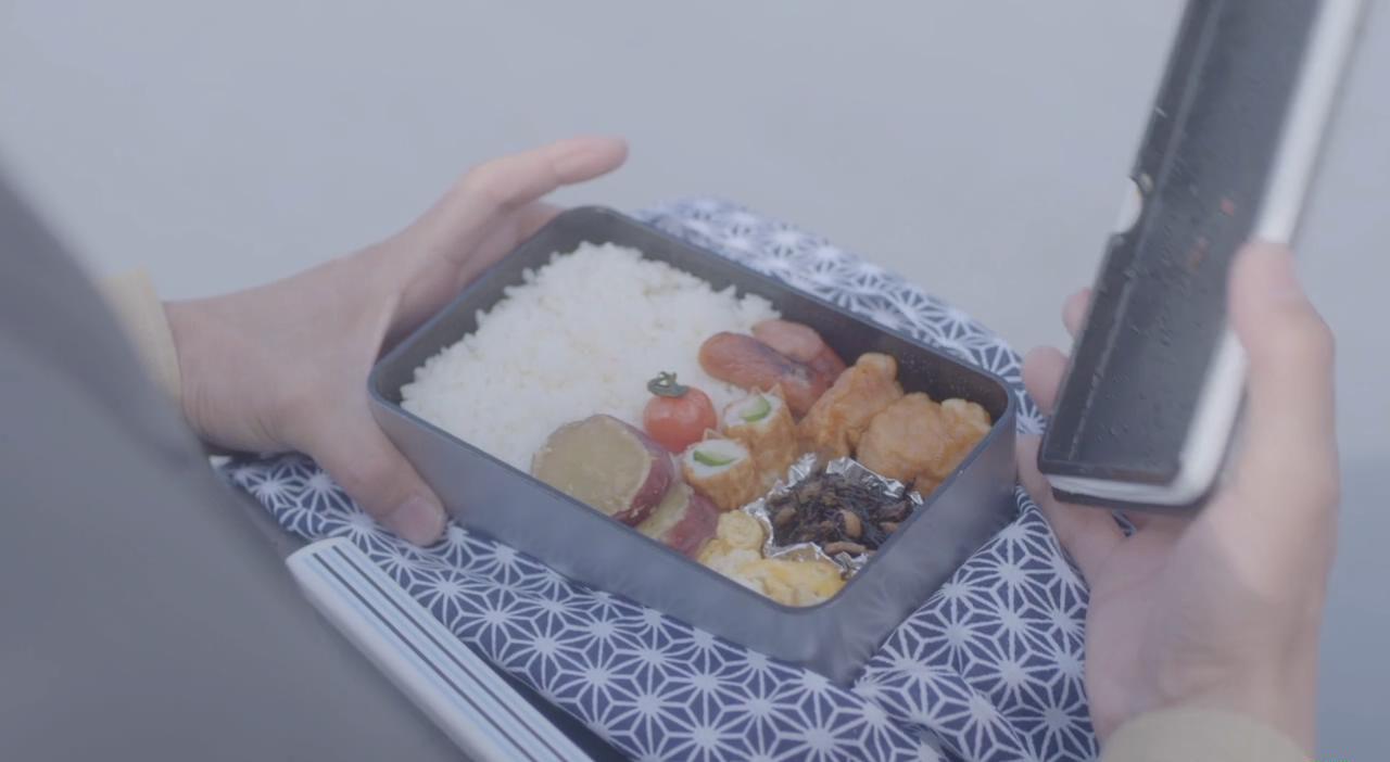 爸爸的便当世界第一.Dads.Lunch.Box.2017.BD720P.日语中字.BTDX8_20190317194155.JPG