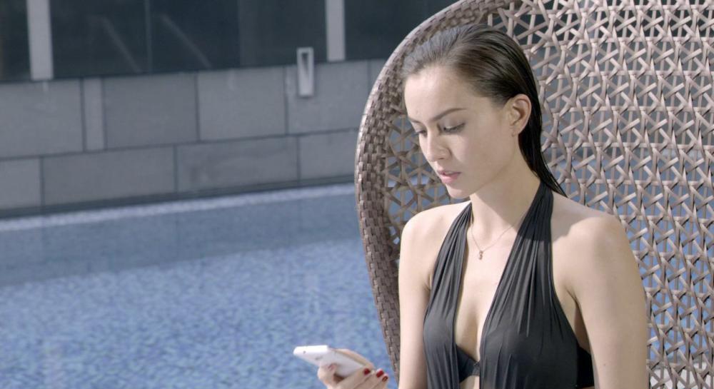 Enthralled.2013.720p.BluRay.x264-WiKi.mkv_20190418_083156.083.jpg
