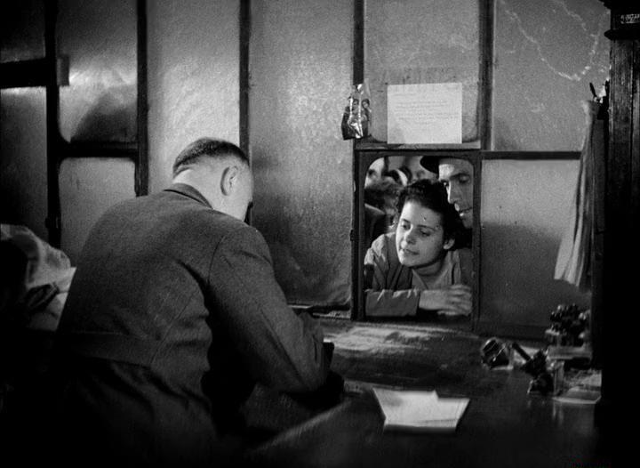 The.Bicycle.Thief.1948.BD.MiniSD-TLF_20190505185424.JPG