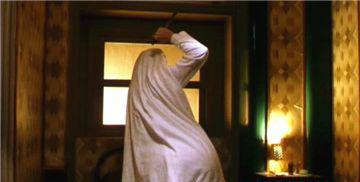 艳女杀手.La Mujer Mas Fea Del Mundo.1999.上译.DVDRip.XviD-AC3.SLokoTorrents_2019050610.jpg