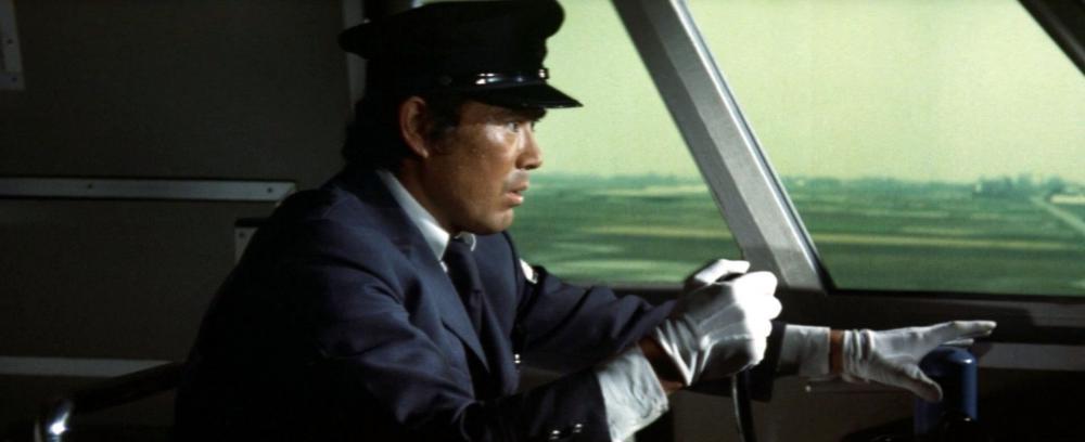 新干线大爆破.mkv_20190728_180542.031.jpg