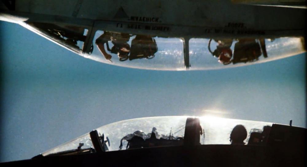 Top.Gun.1986.mkv_20190802_153642.125.jpg