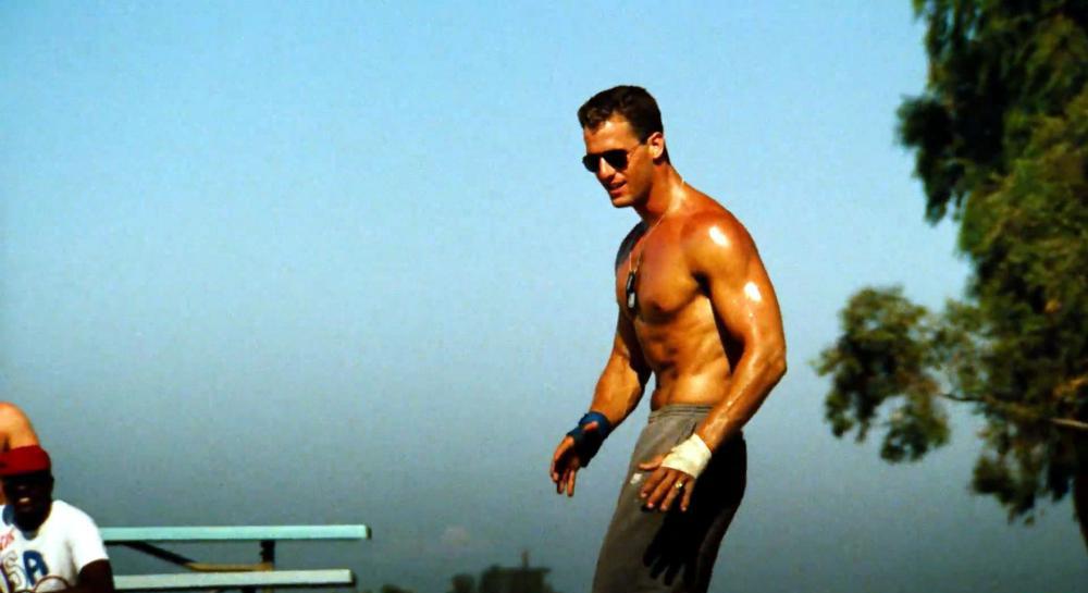 Top.Gun.1986.mkv_20190802_155653.594.jpg