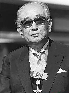 001导演：黑泽明.jpg