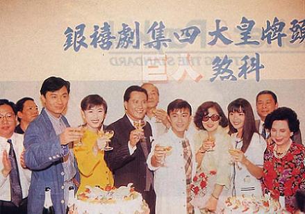 4bb5a41fc5b2f1ed390b3.jpg
