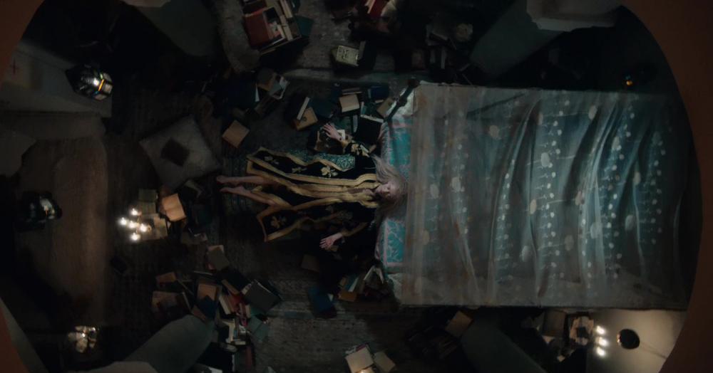 Only.Lovers.Left.Alive.2013.1080p.BluRay.x264.mkv_20191105_202252.623.jpg