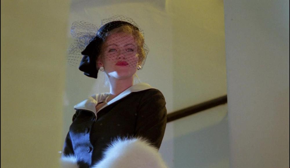 lola.1981.1080p.bluray.x264-ghouls.mkv_20191115_191852.695.jpg