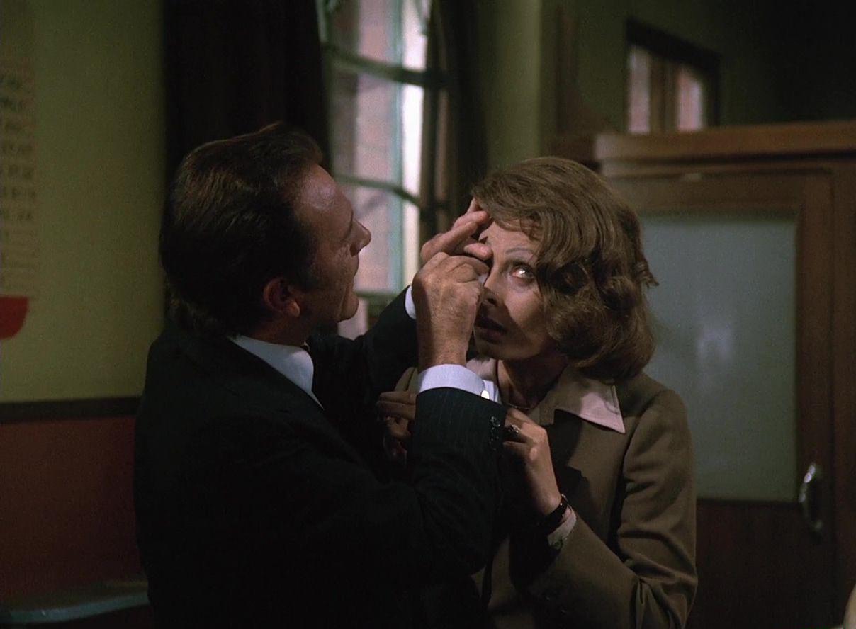Brief.Encounter.1974.1080p.WEBRip.x264-RARBG.mp4_20191206_193038.271.jpg