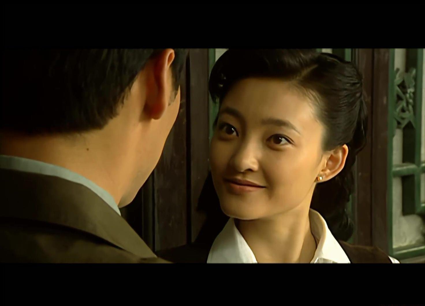 血色迷雾03集.mp4_20200607_180149.321.jpg