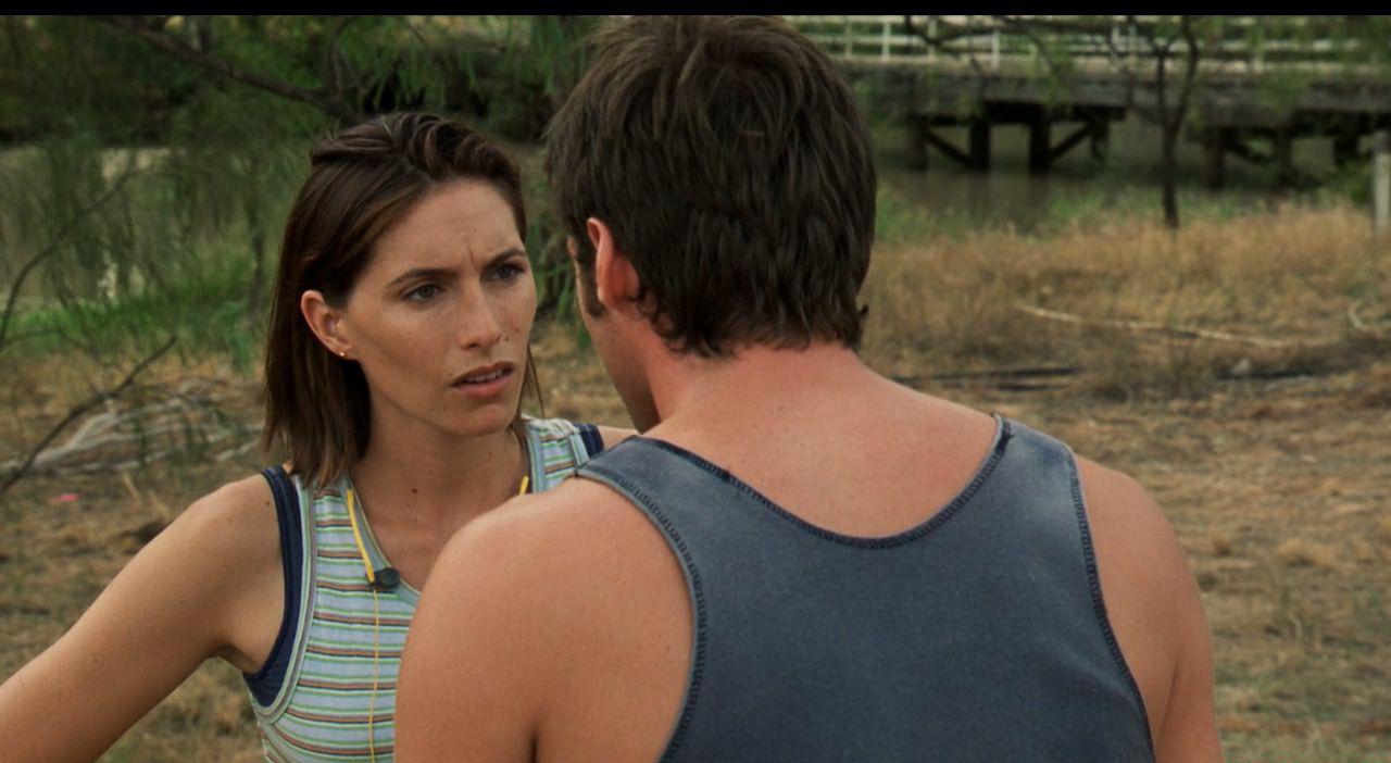 Paperback.Hero.1999.720p.BluRay.x264-x0r.mkv_20200608_140010.913.jpg