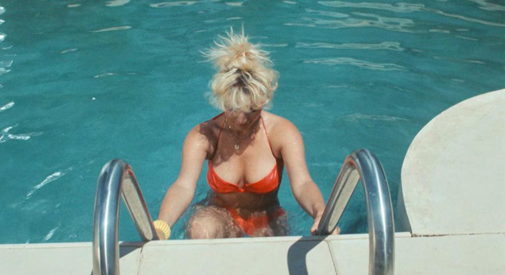 Strannaya.semeika.Flodder.1986.BDRip.720p.mkv_20200710_014025.868.jpg