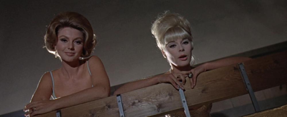 Deadlier.Than.the.Male.1967.1080p.BluRay.x264.DTS-FGT.mkv_20200423_191553.321.jpg