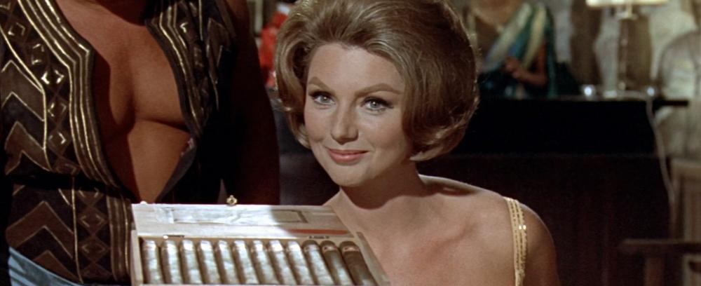 Deadlier.Than.the.Male.1967.1080p.BluRay.x264.DTS-FGT.mkv_20200423_200532.384.jpg