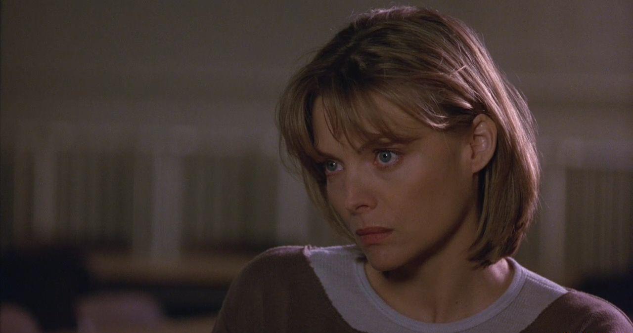 Dangerous.Minds.1995.720p.WEB-DL.AAC2.0.H264-FGT.mkv_20190824_235950.251.jpg