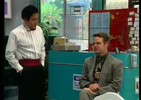 S01E02中国餐馆02.mp4_20200729_190326.393.jpg