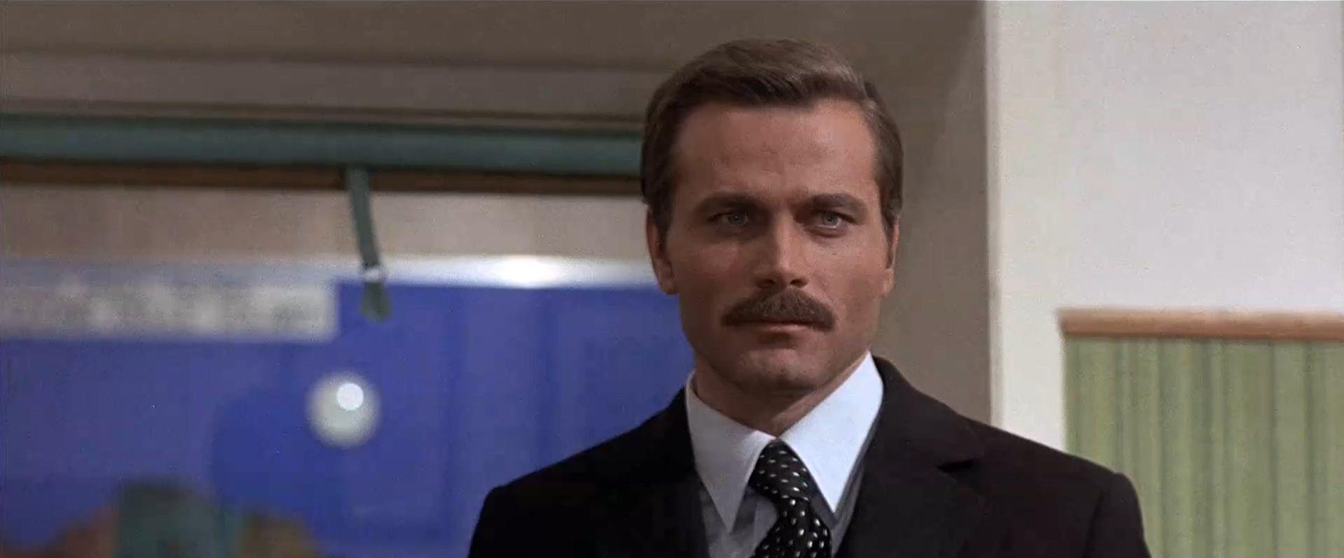 【警察局长的自白（蓝光修复版）.1971.1080P.BluRay.x264.ac3.mkv_20200819_084709.693.jpg