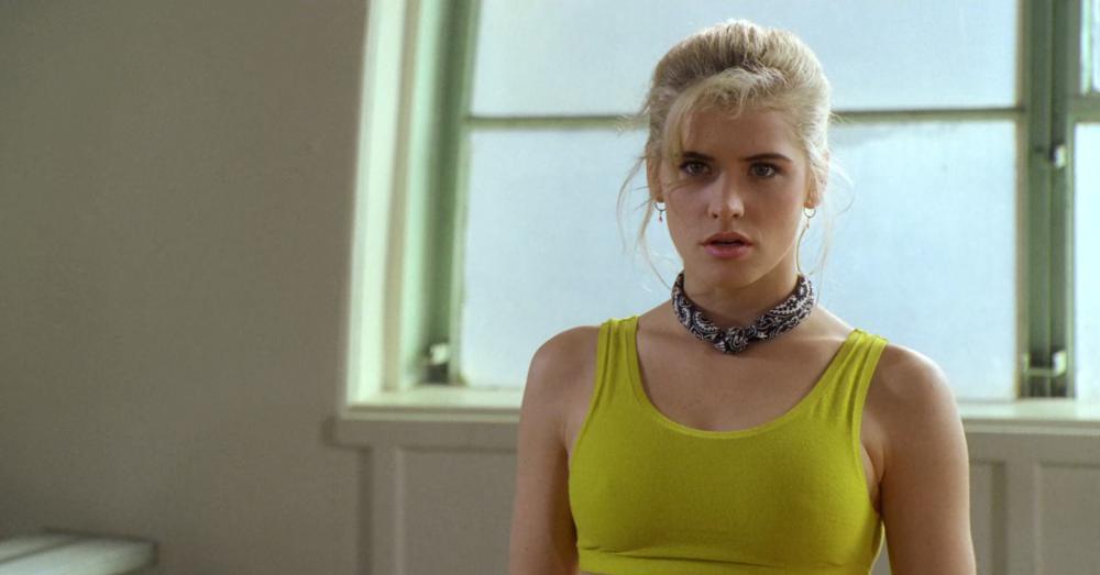 Buffy the Vampire Slayer 1992 (1080p x265 10bit Tigole).mkv_20190809_201321.387.jpg