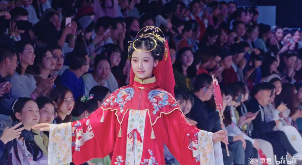 华裳九州中.mp4_20201006_145358.151.jpg