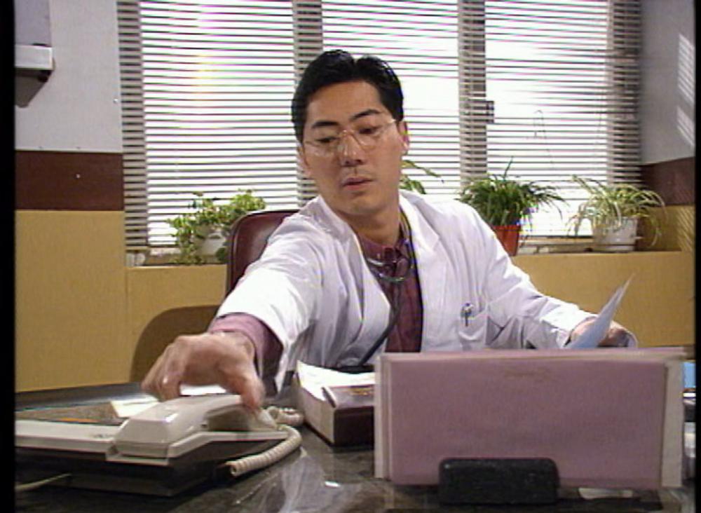 一千灵异夜之护花使者.mkv_20201114_221353.623.jpg
