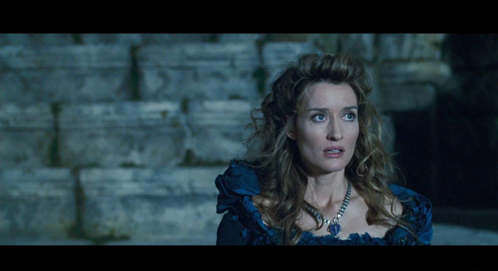 月亮坪的秘密 The Secret of Moonacre 2008.mkv_20201203_120055.970.jpg