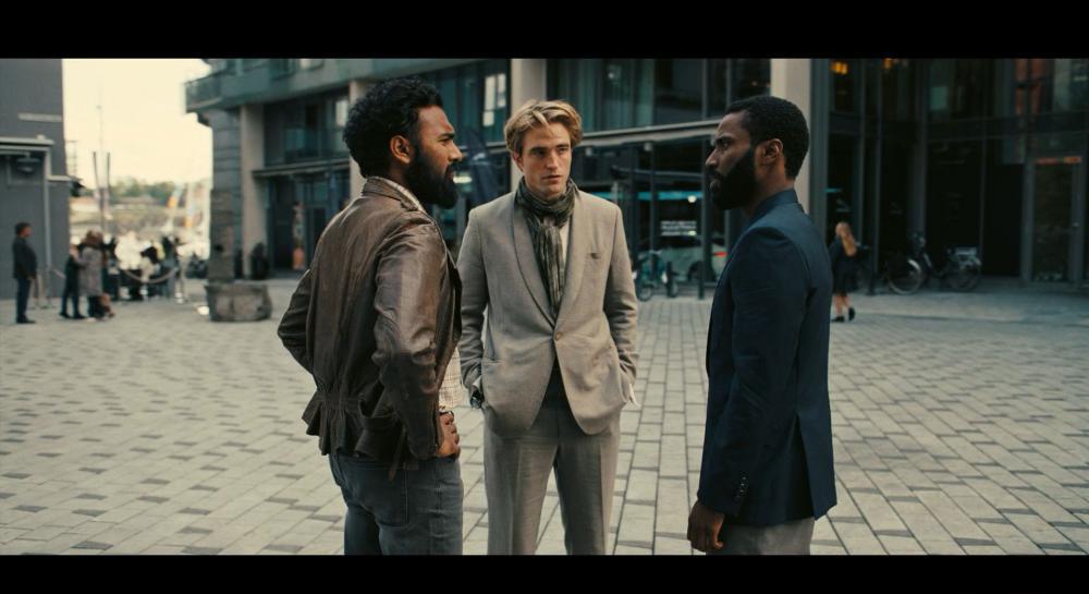 信条.Tenet.2020.IMAX.1080p.BluRay.H264.2Audio.DTS.AAC-cookiCINEMA-0003.jpg