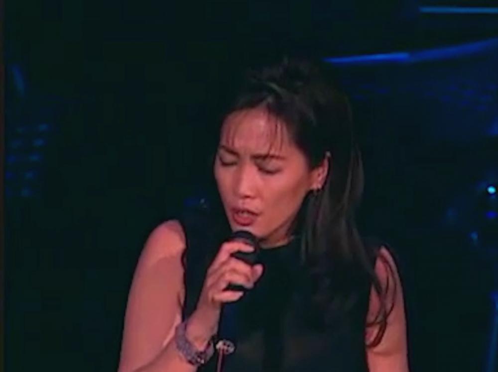 1 【齐豫】【林忆莲】1996年新加坡 齐手相莲演唱会_2.mp4_20210122_005417.411.png