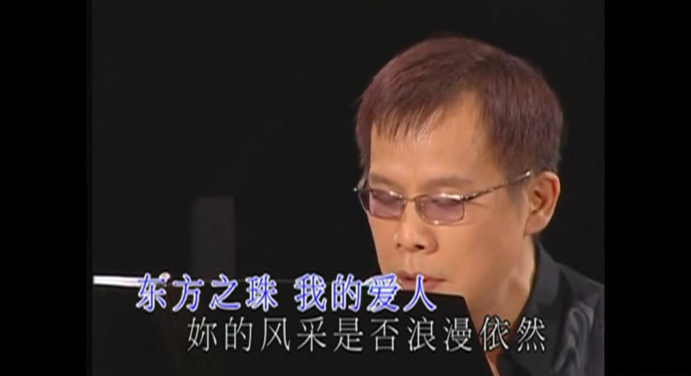 07 【高清】2003_滚石香港十周年演唱会.flv_20210124_000306.118.png
