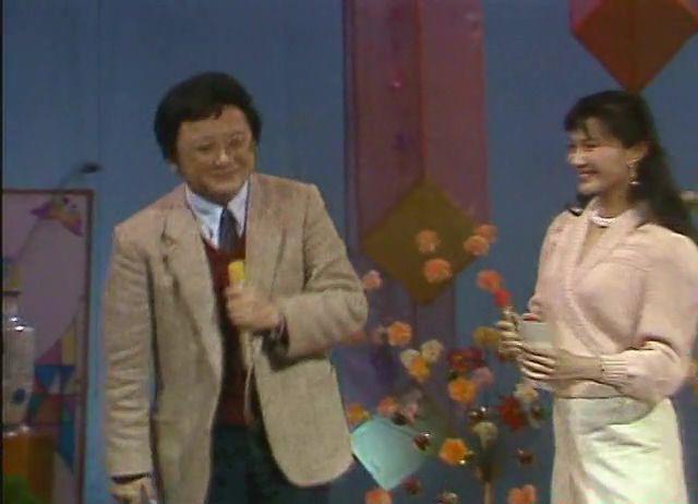 1986春节联欢晚会.mkv_20210219_224255.625.jpg