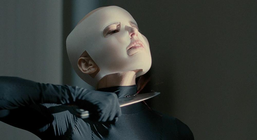 吾栖之肤The.Skin.I.Live.In.2011.SPANISH.1080p.BluRay.x264.DTS.mkv_20210304_104352.695.jpg