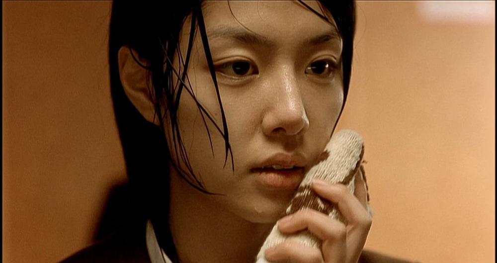 女高怪谈4-声音.Ghost.Voice.2005.DivX.AC3.CD2.mkv_20210313_071211.358.jpg