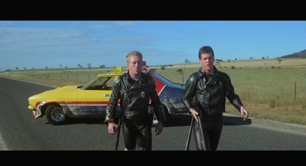 疯狂的麦克斯1.Mad.Max.1979.1080p.BluRay.x265.10bit.SDR.DTS-HD.MA.5.1-SWTYBLZ.mkv_20210.jpg