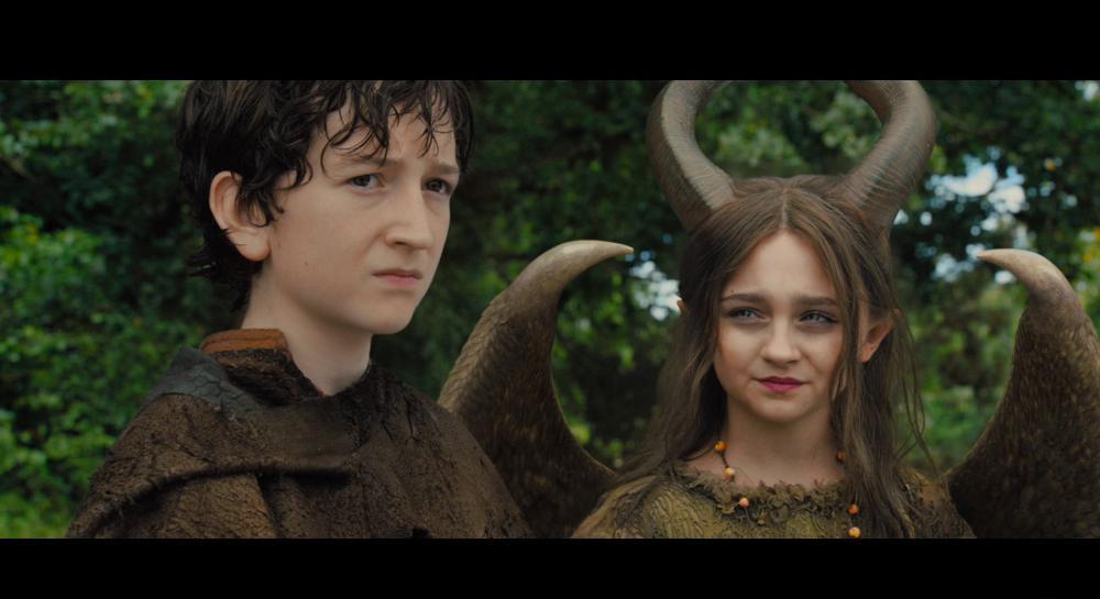 黑魔女1沉睡魔咒1.Maleficent.2014..1080p.BluRay.AVC.trueHD.ZQ.Audio Coding3..6.0-.mkv_2.jpg