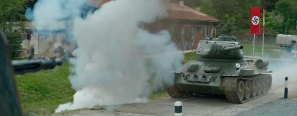 10111.【T-34坦克】(猎杀T34)2018.二战.苏联.国语中字.BD1080p.H265.7.93G.mkv_162263948130.png