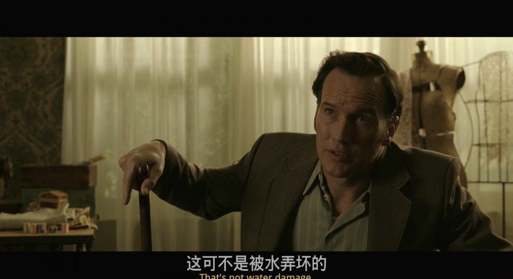 招魂3.2021.1080P.英语.特效中英字.mp4_20210623_174811.874.jpg