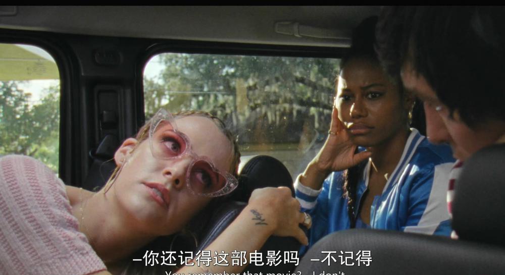 左拉.Zola.2021.HD1080P.中英双字.远鉴.mp4_20210731_103246.390.jpg