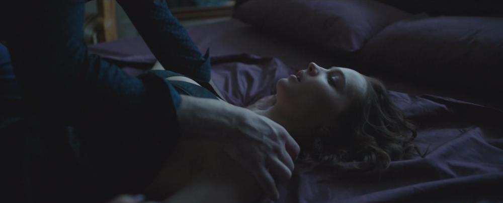 59KI_8LQTQ}FY9}TBX]47@1.png