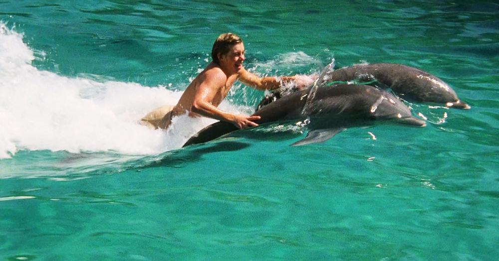the.blue.lagoon.1980.1080p.Bluray.x264.mkv_20210812_152030.850_副本.jpg