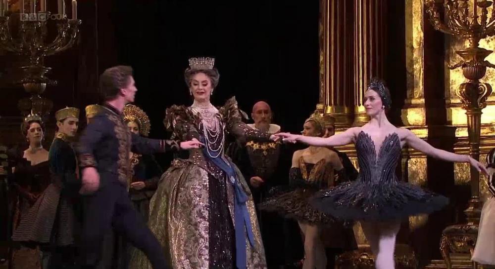 【英皇芭蕾舞团】天鹅湖 The Royal Ballet- Swan Lake 2018[01-50-13][20210814-153823467].jpg