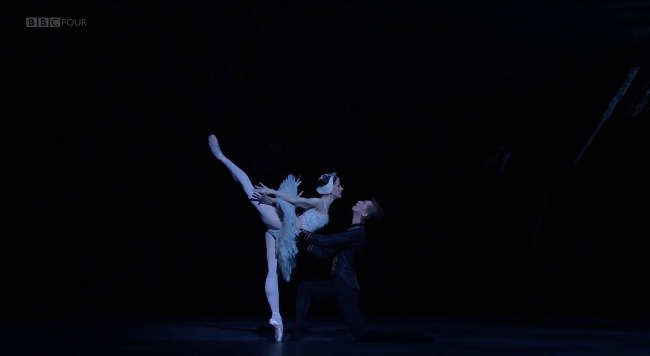 【英皇芭蕾舞团】天鹅湖 The Royal Ballet- Swan Lake 2018[02-07-50][20210814-155511665].jpg