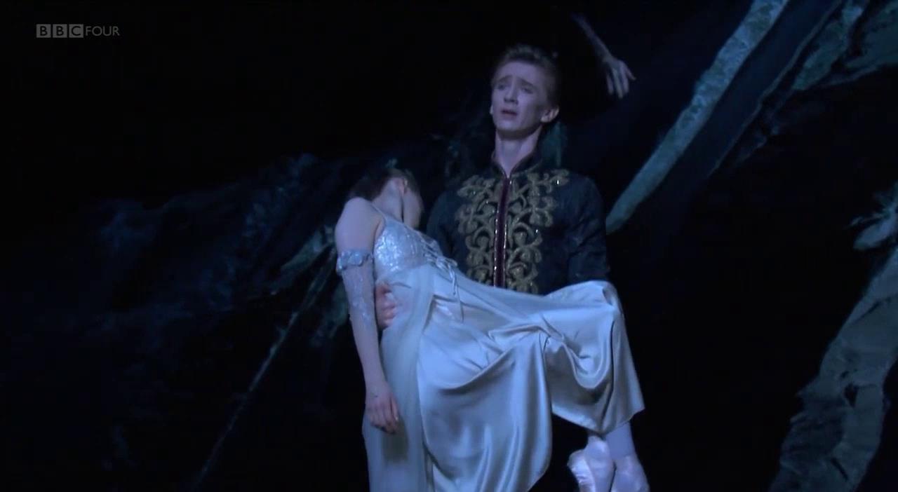 【英皇芭蕾舞团】天鹅湖 The Royal Ballet- Swan Lake 2018[02-14-16][20210814-155755304].jpg