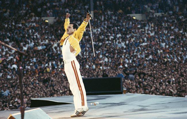 queen-under-pressure.jpg