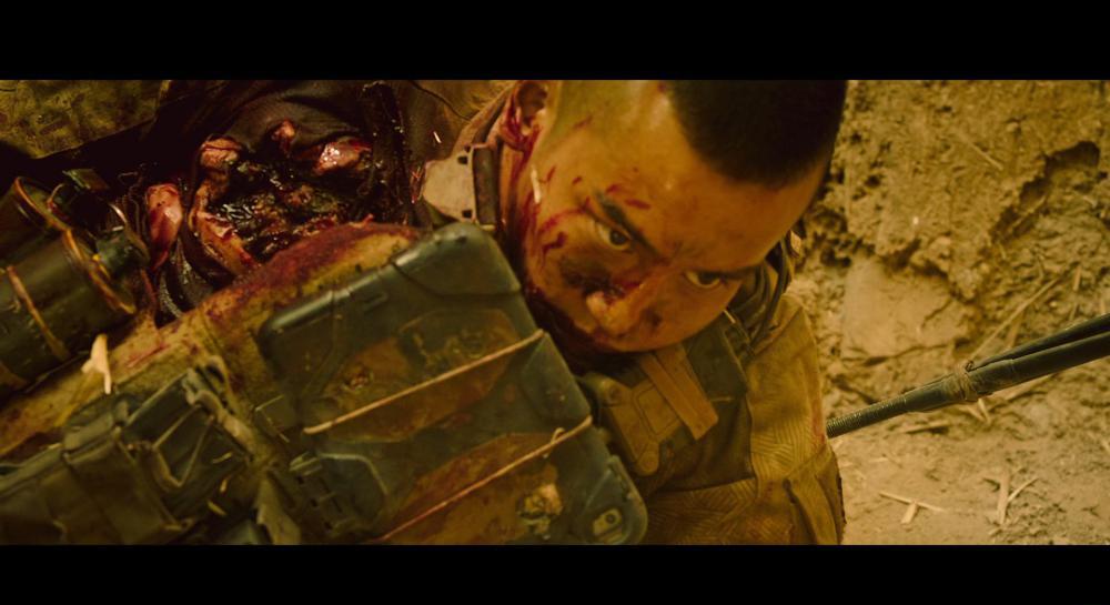 红海行动.2018.CHINESE.1080p.BluRay.HEVC.X265..DTS-HD.MA.7.1-FGT .mkv_20211010_104753.3.jpg
