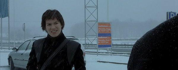 2002.mkv_20211017_115241.668.jpg